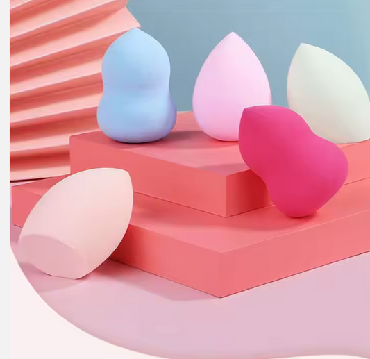 BelleVita 4-piece Makeup Sponge set- Latex-free Beauty Blenders for Flawless Foundation, Concealer, and Blending-Teardrop Shape, Reusable & Soft for all Skin Types